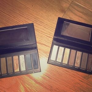 Younique bundle addiction eye shadow pallet 1 & 4